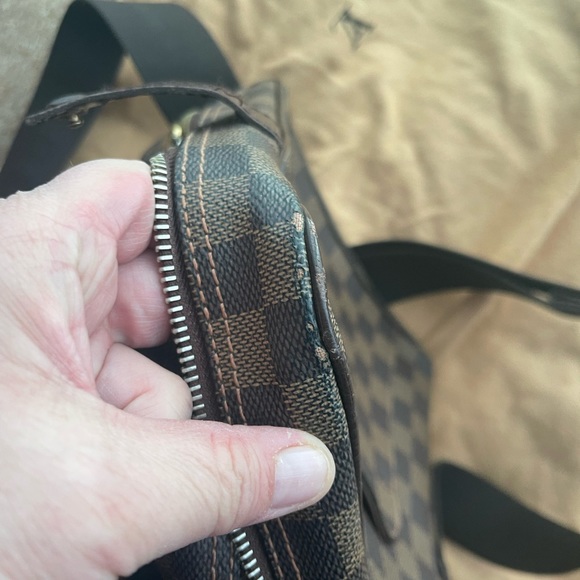 🔥Sale Louis Vuitton pre-loved good condition.🔥 - Picture 16 of 16
